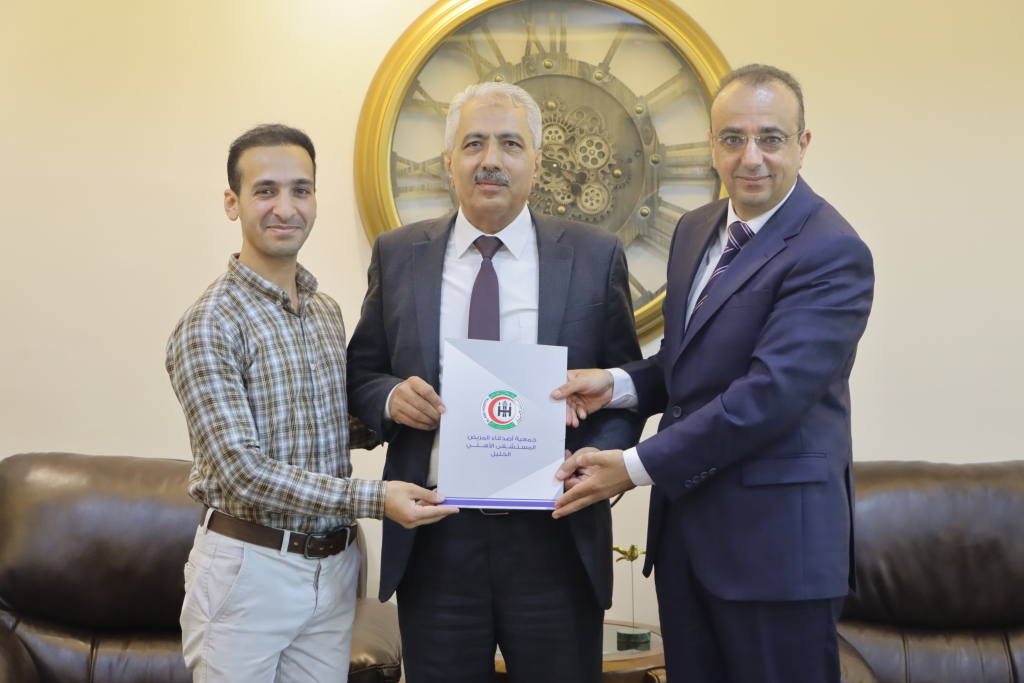 Palestine Polytechnic University (PPU) - اتفاقية تعاون ثلاثية لتدريب طلبة التمريض بجامعة بوليتكنك فلسطين