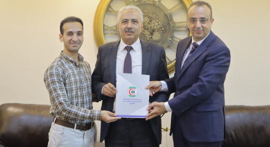 Palestine Polytechnic University (PPU) - اتفاقية تعاون ثلاثية لتدريب طلبة التمريض بجامعة بوليتكنك فلسطين